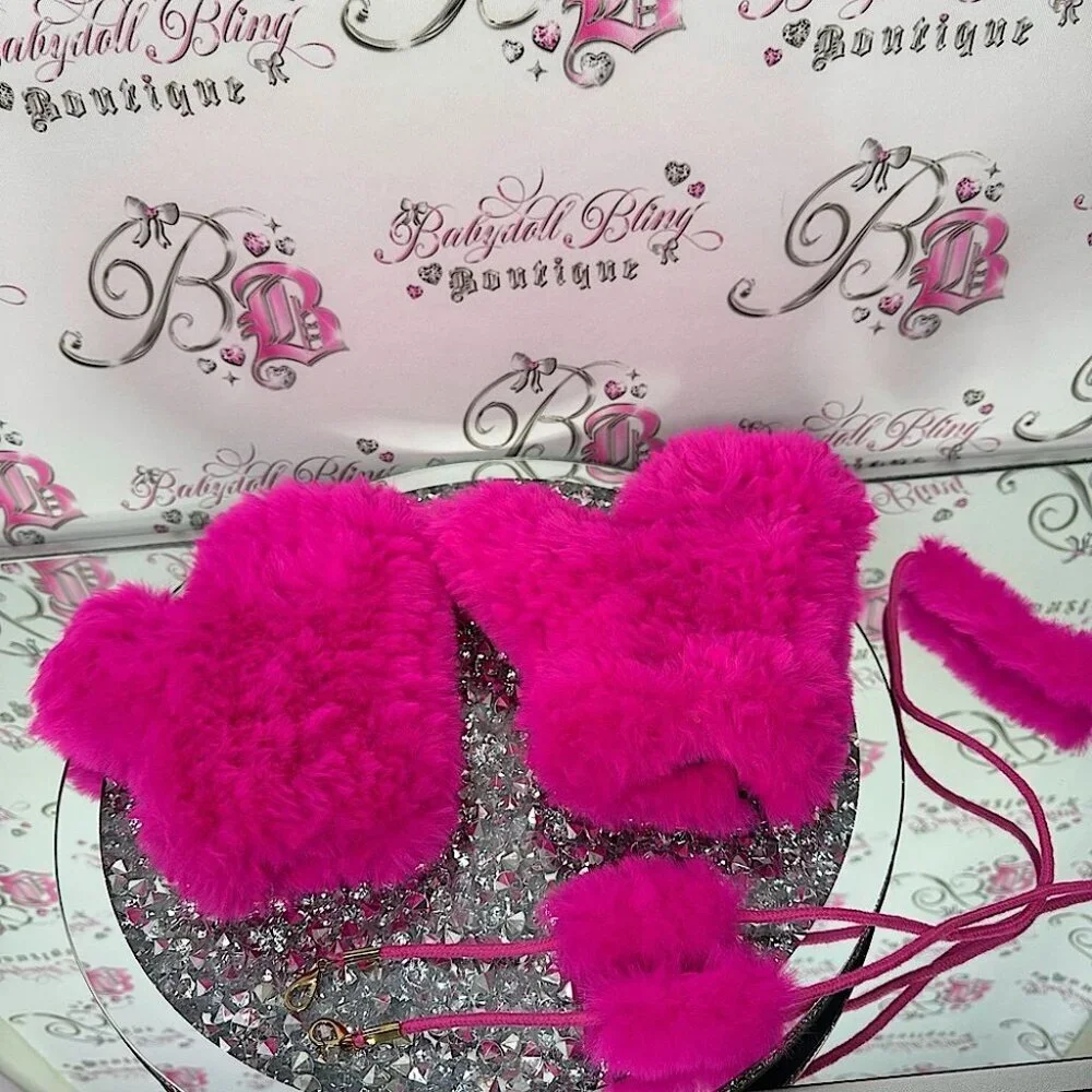 Tom & Eva Mittens gloves fur furry fuzzy bright pink with attachable tie string